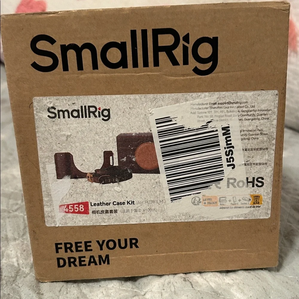 Small rig leather case for Fugifilm Camera Case with Strap new in box.